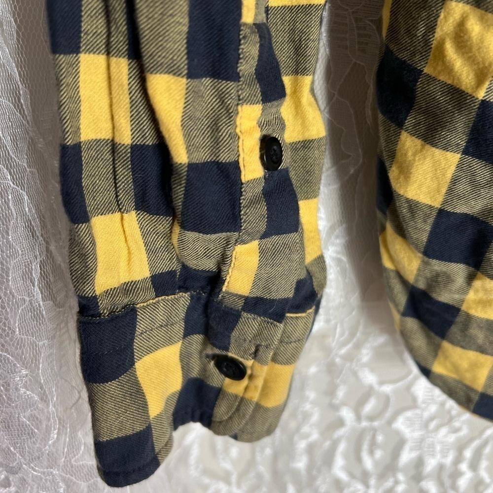American Eagle Yellow Gingham Button Up Long Sleeve Shirt - Picture 6 of 6